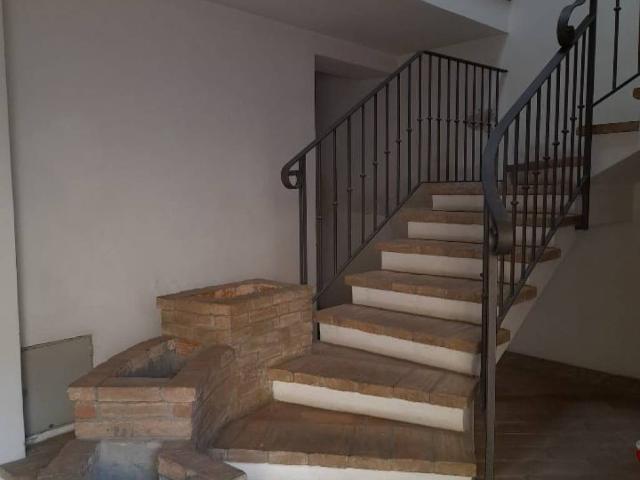 Appartamento in vendita a Piadena Drizzona CR