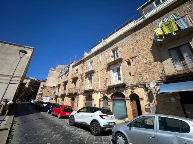 Appartamento in vendita a Piazza Armerina EN