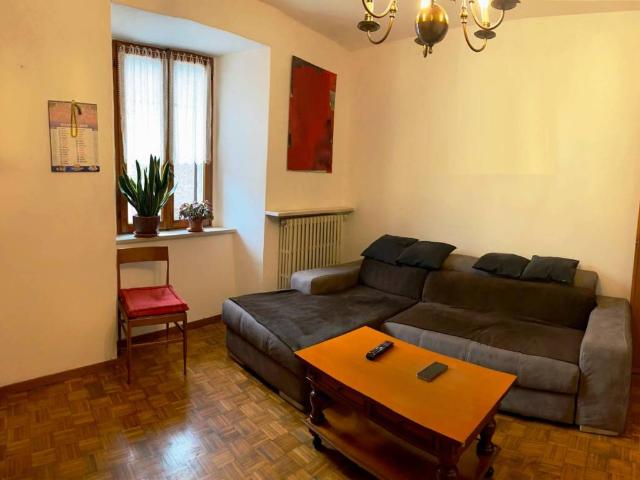 Appartamento in vendita a Piazza Brembana BG