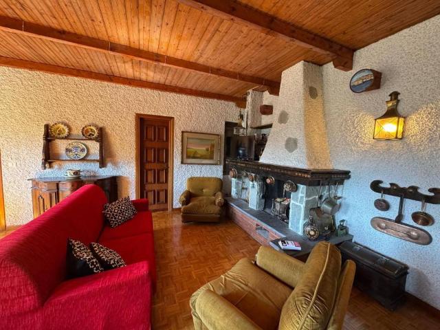 Appartamento in vendita a Piazzatorre BG