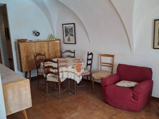 Appartamento in vendita a Pigna IM