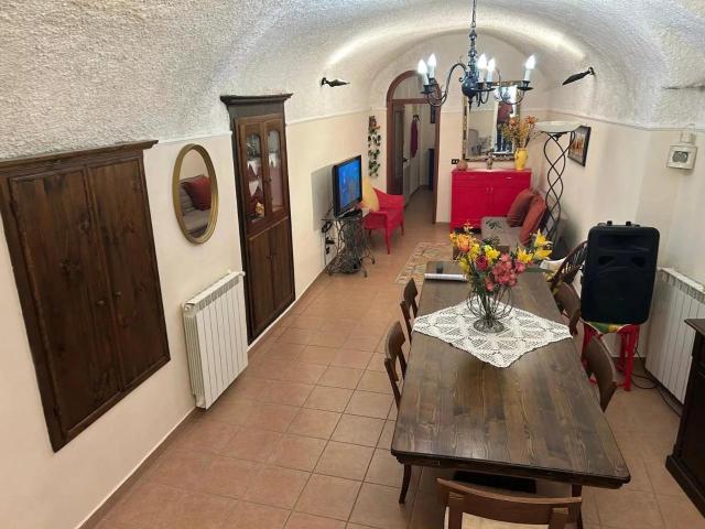 Appartamento in vendita a Pigna