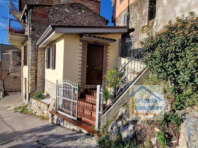 Appartamento in vendita a Piglio FR