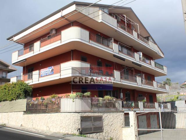 Appartamento in vendita a Piedimonte Etneo