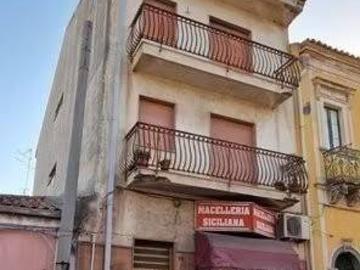 Appartamento in vendita a Piedimonte Etneo CT