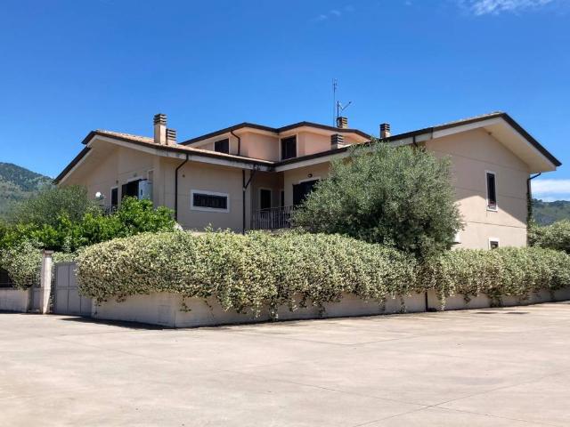 Appartamento in vendita a Piedimonte San Germano FR