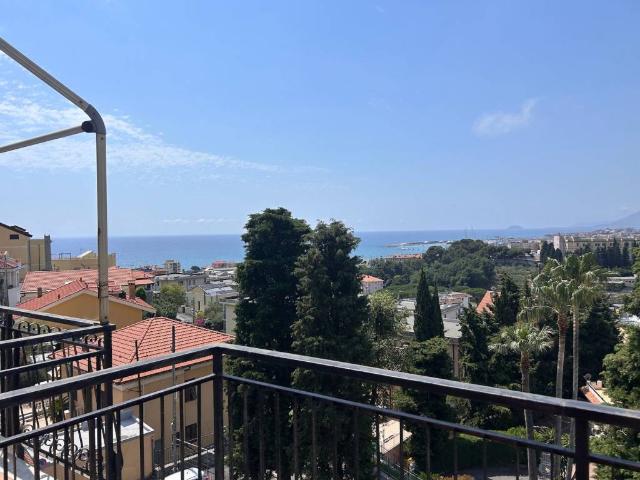 Appartamento in vendita a Pietra Ligure SV