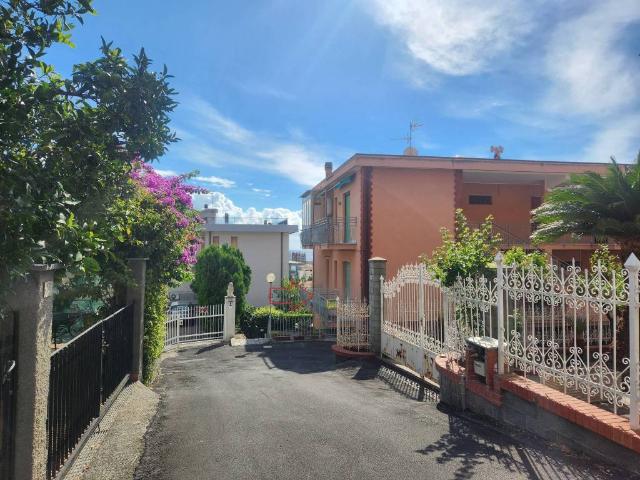Appartamento in vendita a Pietra Ligure SV