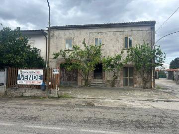 Appartamento in vendita a Pietramelara CE