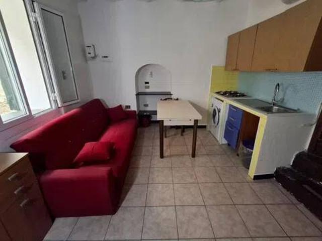 Appartamento in vendita a Pietrabruna IM