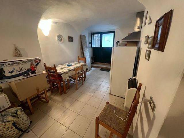 Appartamento in vendita a Pietrabruna IM