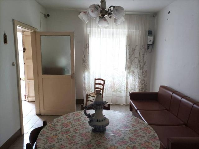 Appartamento in vendita a Pietrapertosa PZ