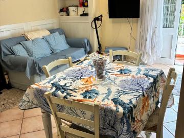 APPARTAMENTO in VENDITA a PIETRASANTA MARINA DI PIETRASANTA di 4 vani