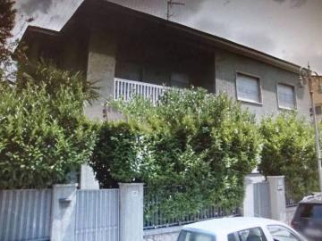 Appartamento in vendita a Pietrasanta LU