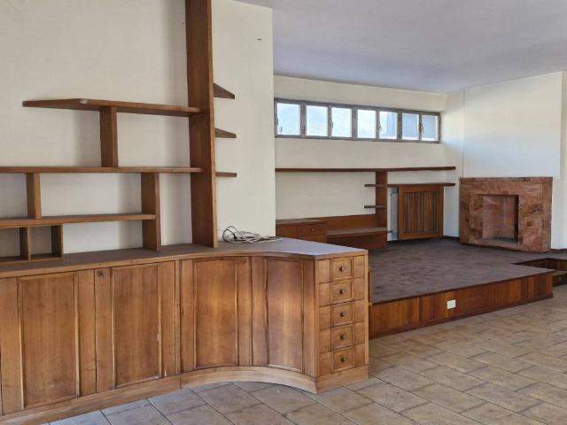 Appartamento in vendita a Pietrasanta LU