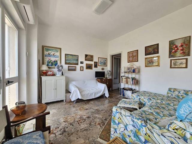 Appartamento in vendita a Pietrasanta LU
