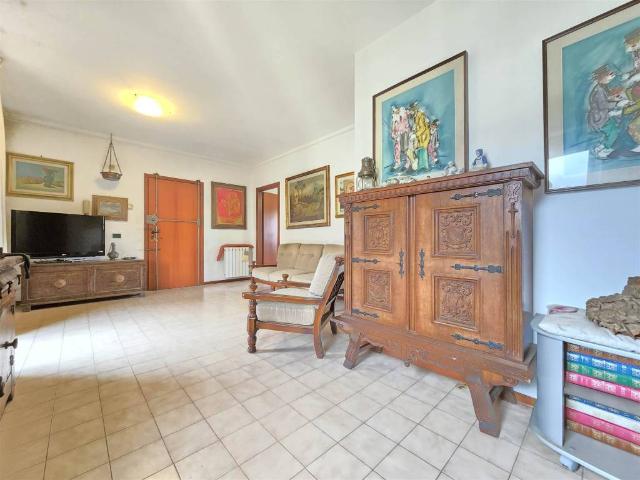 Appartamento in vendita a Pietrasanta LU