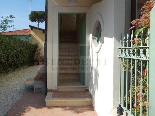 Appartamento in vendita a Pietrasanta LU