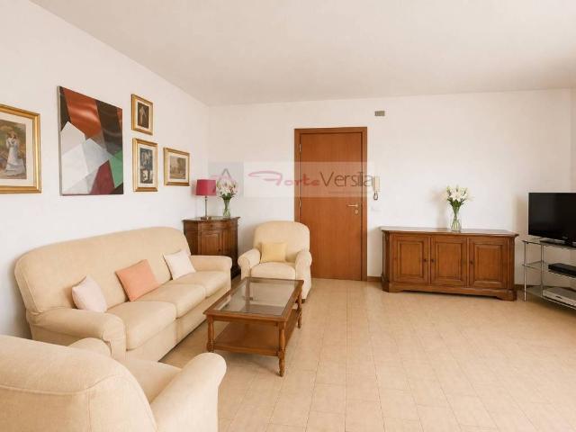 Appartamento in vendita a Pietrasanta LU