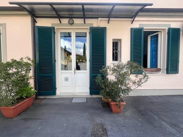 Appartamento in vendita a Pietrasanta LU