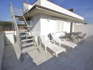 Appartamento in vendita a Pietrasanta LU