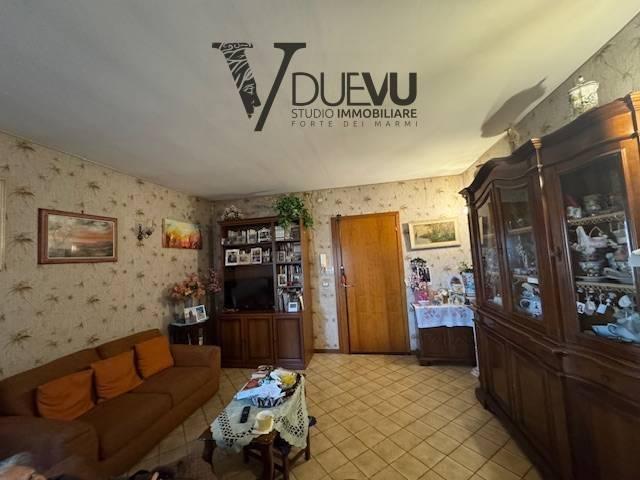 Appartamento in vendita a Pietrasanta LU
