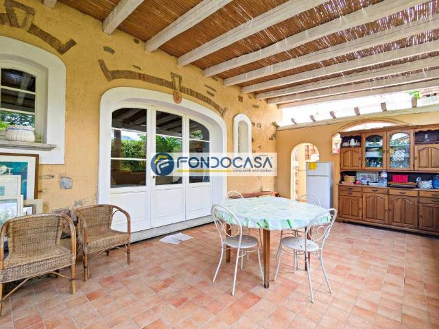Appartamento in vendita a Pietrasanta LU