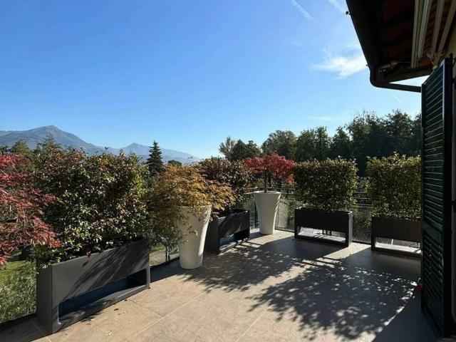 Appartamento in vendita a Pietrasanta LU