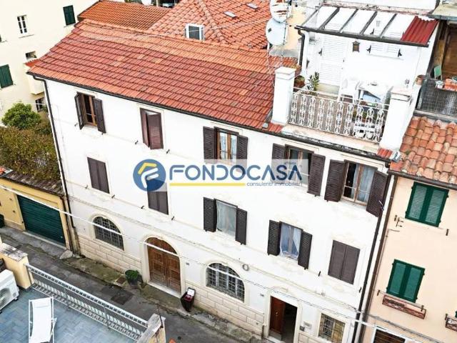 Appartamento in vendita a Pietrasanta LU