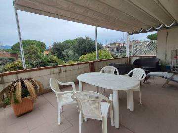 Appartamento in vendita a Pietrasanta LU