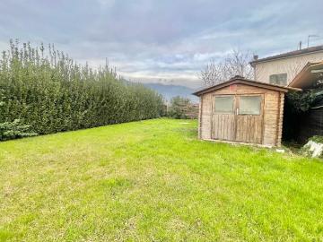 Appartamento in vendita a Strettoia - Giardino