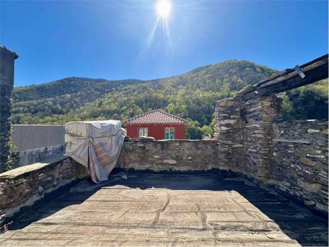 Appartamento in vendita a Pieve di Teco IM
