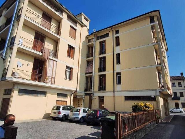 Appartamento in vendita a Pieve Porto Morone PV