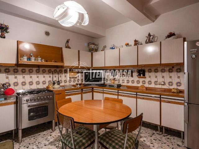 Appartamento in vendita a Pioraco