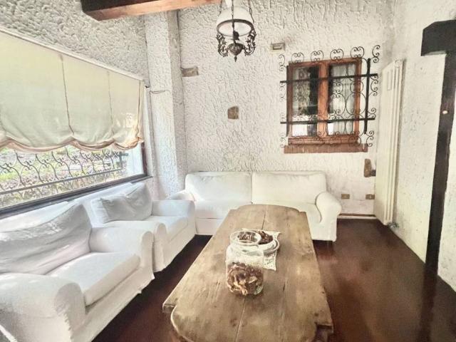 Villa in vendita a Piozzano PC