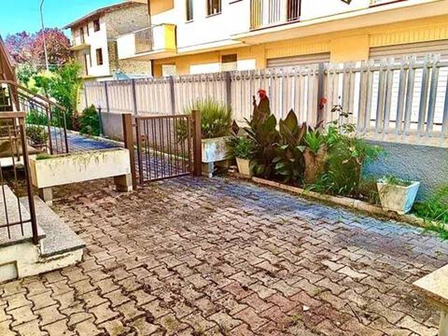 Appartamento in vendita a Pineto TE