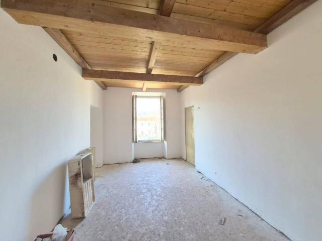 Appartamento in vendita a Pinerolo TO