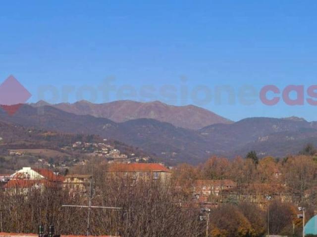 Appartamento in vendita a Pinerolo TO