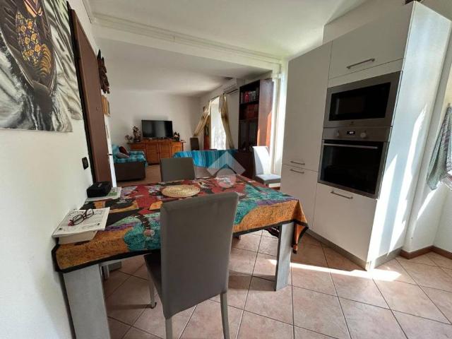 Appartamento in vendita a Pisogne BS