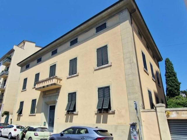 Appartamento in vendita a Pisa