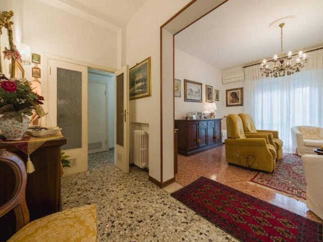Appartamento in vendita a Pisa PI