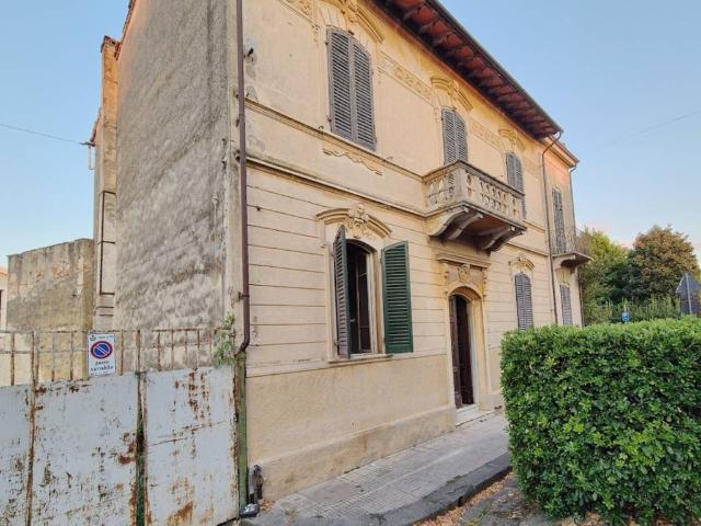 Appartamento in vendita a Pisa PI