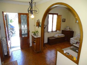 Appartamento in vendita a Pistoia PT