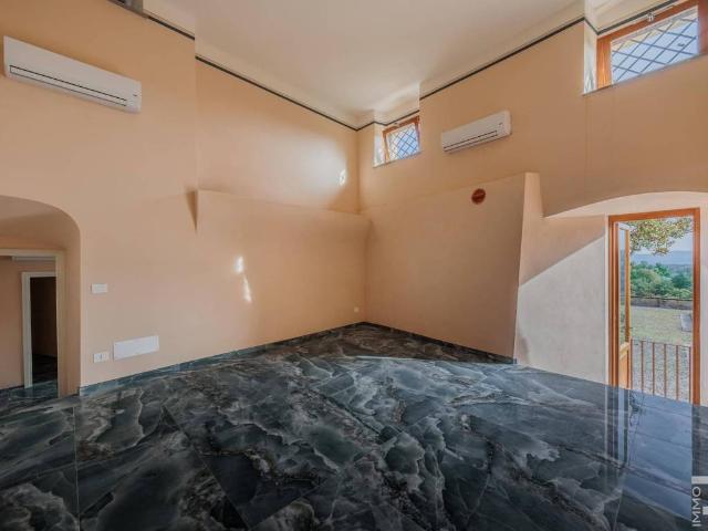 Appartamento in vendita a Pistoia PT