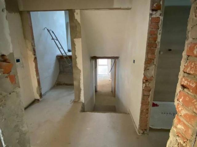 Appartamento in vendita a Pistoia PT