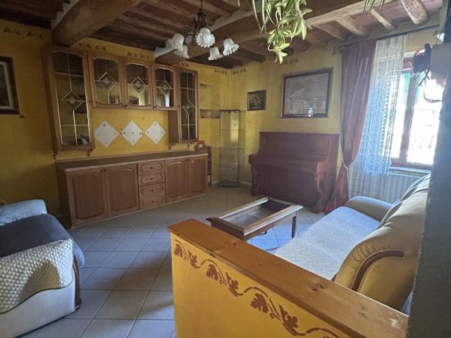 APPARTAMENTO in VENDITA a PISTOIA Via modenese 140, 51100 Pistoia PT di 3 vani