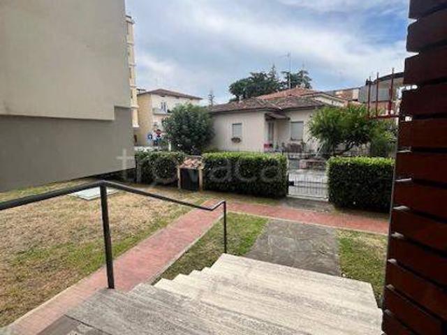 Appartamento in vendita a Pistoia via Gianni Metello, 26, Pistoia Ovest