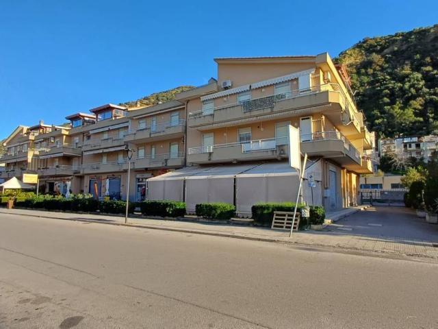 Appartamento in vendita a Piraino ME