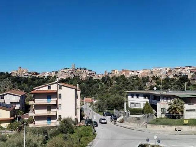 Appartamento in vendita a Piraino ME