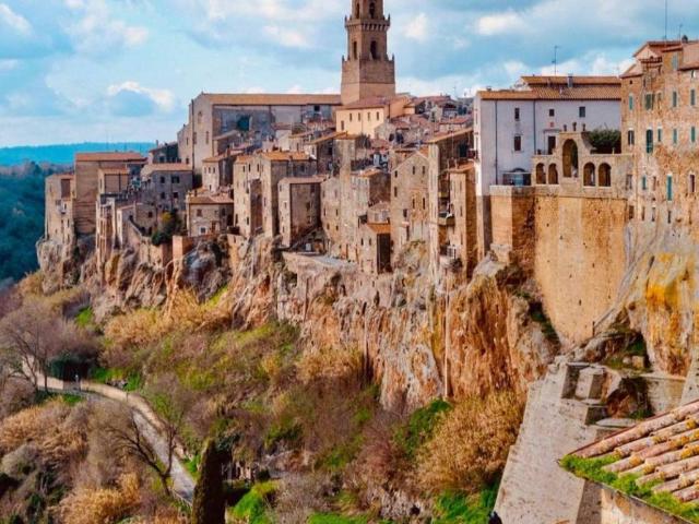 Appartamento in vendita a Pitigliano GR